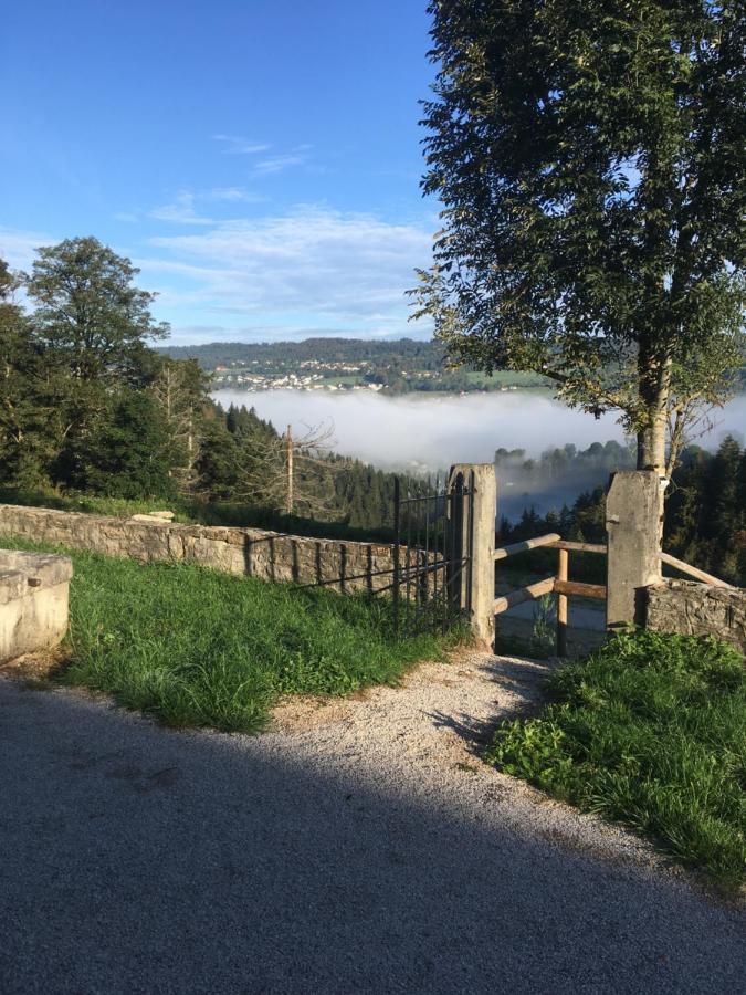 Domaine De Malpas Apartment Villers-le-Lac Luaran gambar