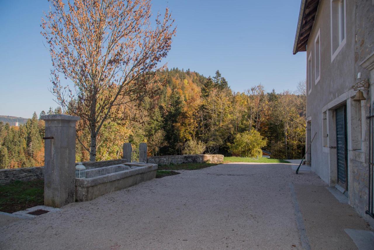 Domaine De Malpas Apartment Villers-le-Lac Luaran gambar